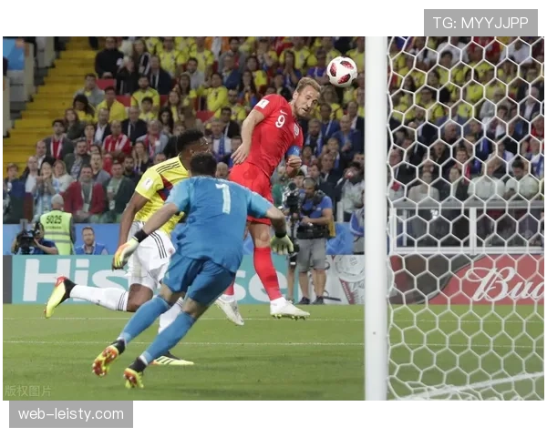 欧足联足球委员会提议，评估是否禁止防守方在禁区内对定位球主罚手进行“人墙跳跃”干扰